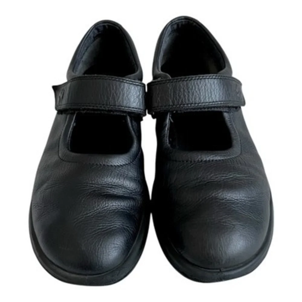 ECCO Biom Life Mary Jane Black Leather Hook Loop Comfort Flats Women Sz 9 /40 G+